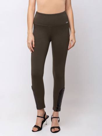 For An Utmost Comfort, Grab This Readymade Jeggings Fabricated On Stretchable Lycra. This Jeggings Pant Can Be Paired with Top, Shirt, Crop Top Or Kurti. Also It Is Available In All Regular Size. The Strech and Quality Of The Fabric Gives An Elegant Look With Great Comfort. 