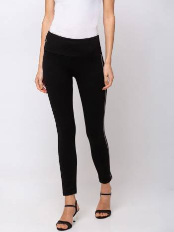 For An Utmost Comfort, Grab This Readymade Jeggings Fabricated On Stretchable Lycra. This Jeggings Pant Can Be Paired with Top, Shirt, Crop Top Or Kurti. Also It Is Available In All Regular Size. The Strech and Quality Of The Fabric Gives An Elegant Look With Great Comfort. 