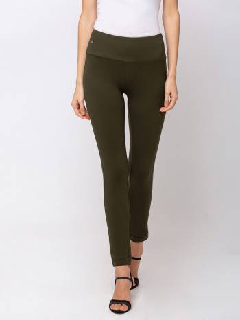 For An Utmost Comfort, Grab This Readymade Jeggings Fabricated On Stretchable Lycra. This Jeggings Pant Can Be Paired with Top, Shirt, Crop Top Or Kurti. Also It Is Available In All Regular Size. The Strech and Quality Of The Fabric Gives An Elegant Look With Great Comfort. 